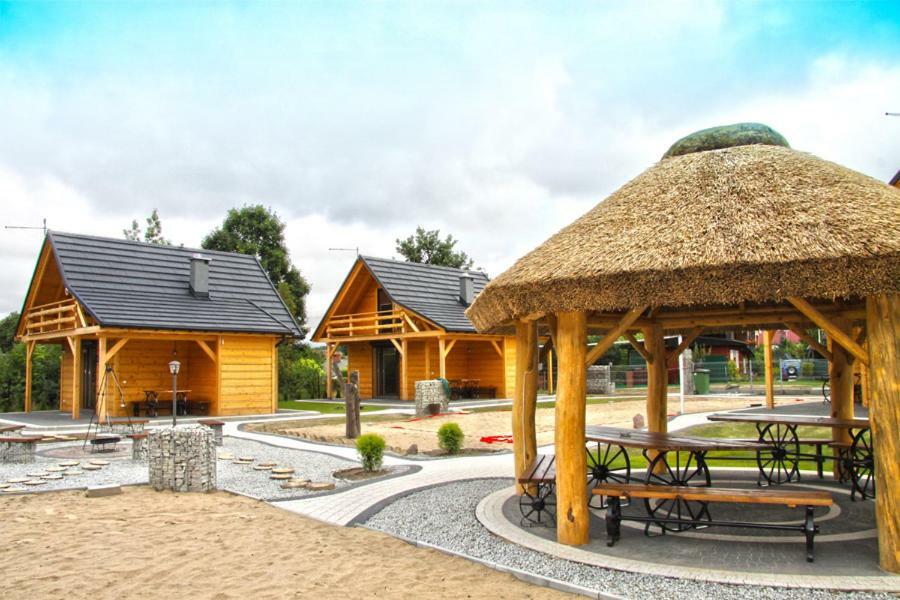 Bacowki Nad Jeziorem Goszcza Lubrza  外观 照片